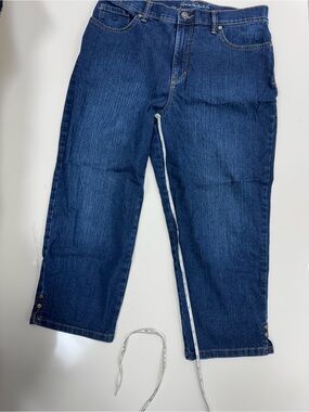Gloria Vanderbilt AMANDA Capri Dark Blue Denim Jeans Size 8